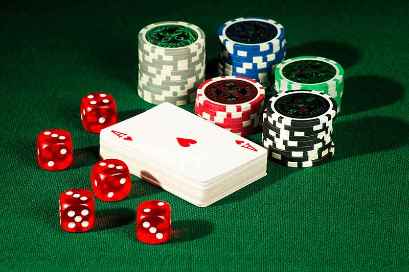 online casino game betting poker slots